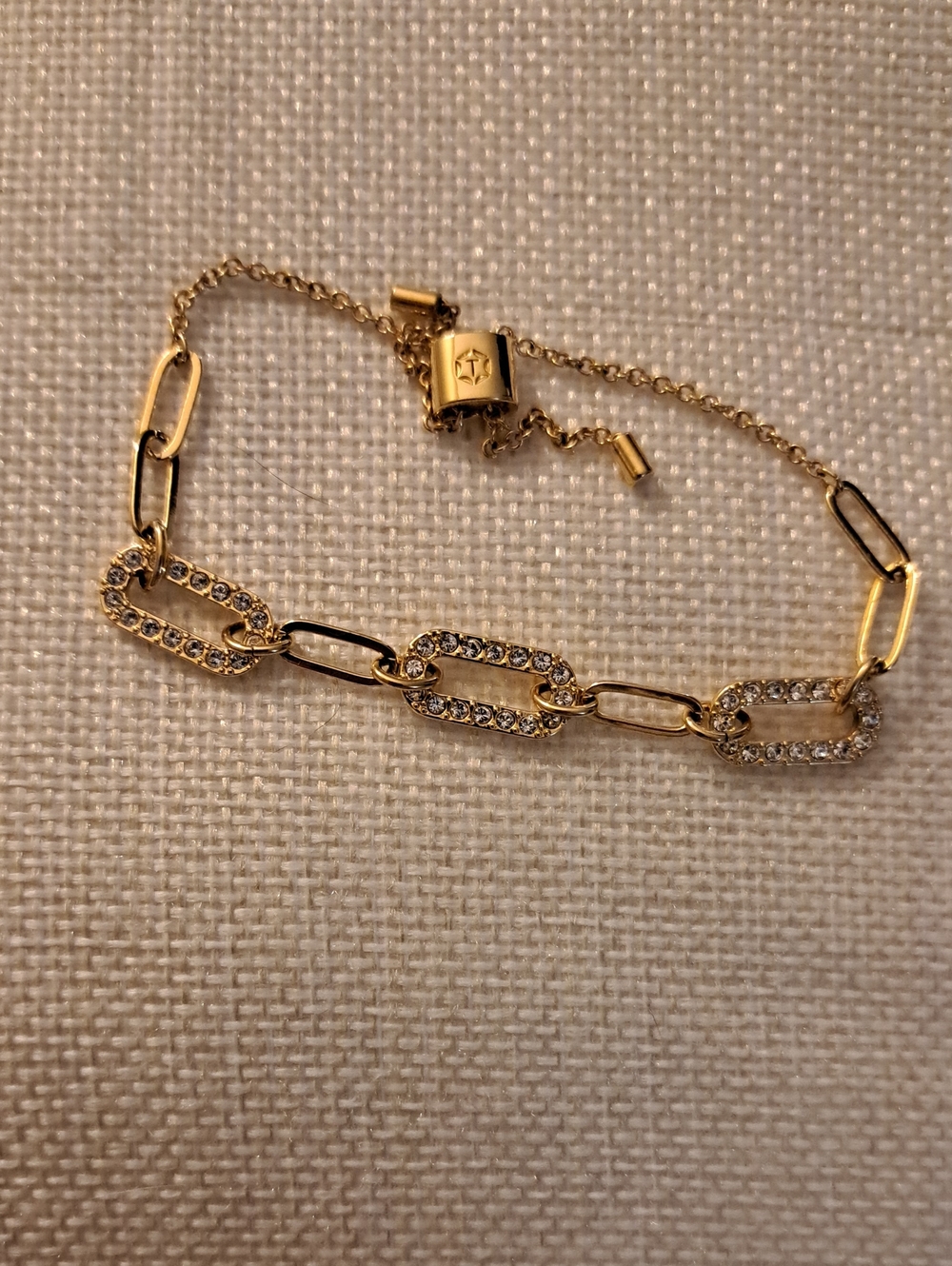 Touchstone Crystal Fascinate Bracelet, Golden